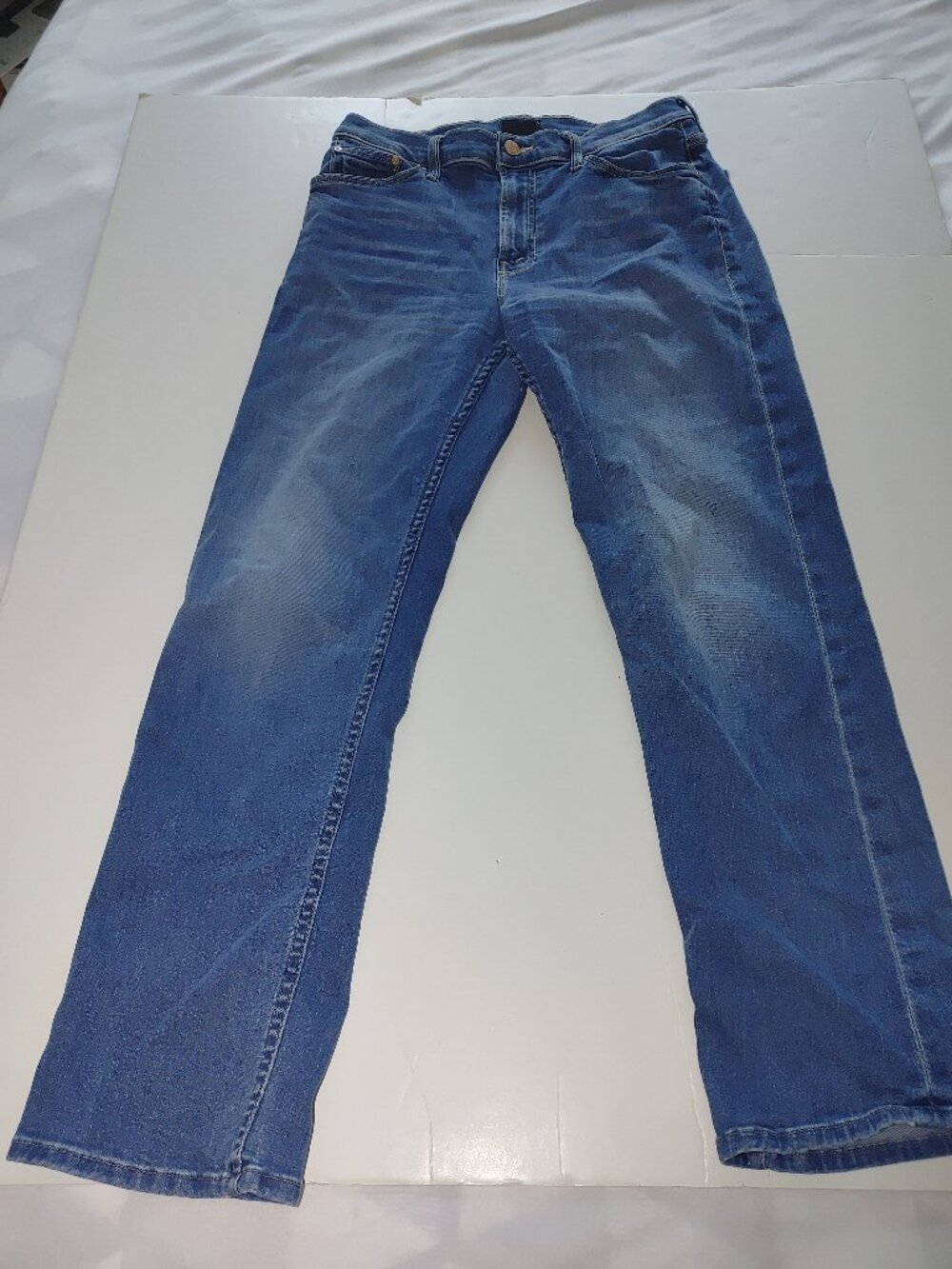 MOTHER Woman's High Rise Strait Hem Jeans Size 29 Pre-owned